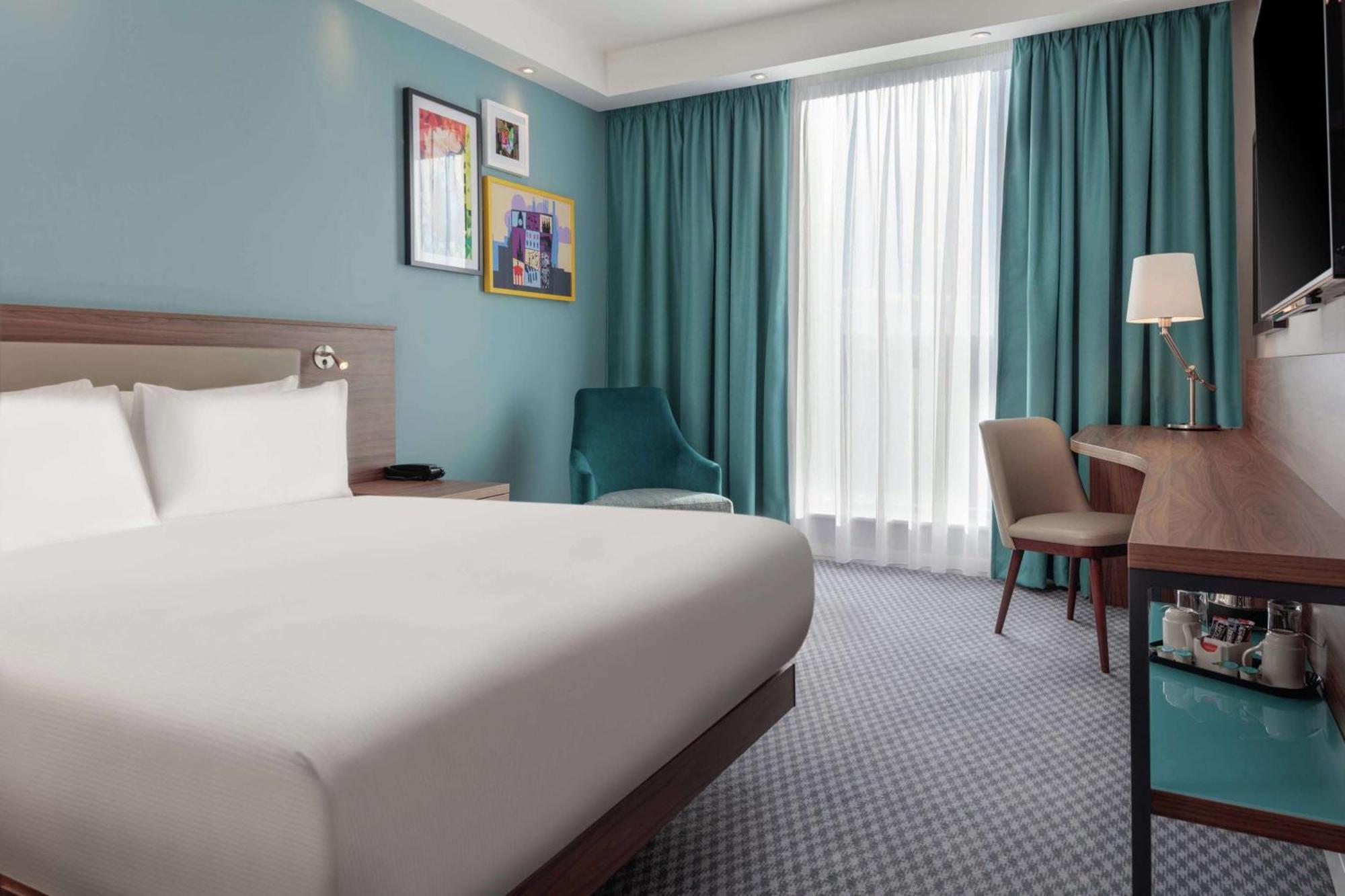 Hampton By Hilton Edinburgh Airport Hotel Ingliston