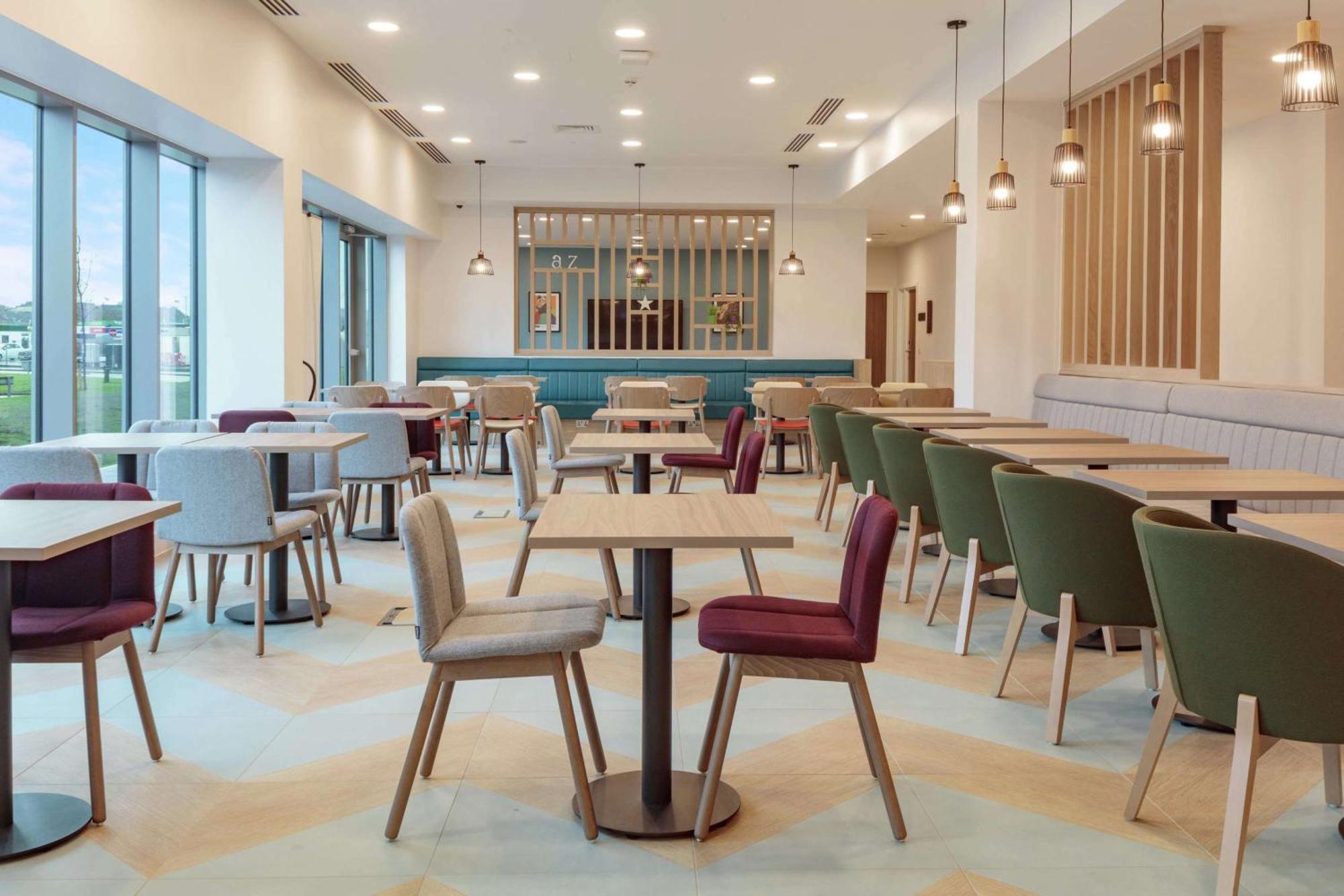 Hampton By Hilton Edinburgh Airport